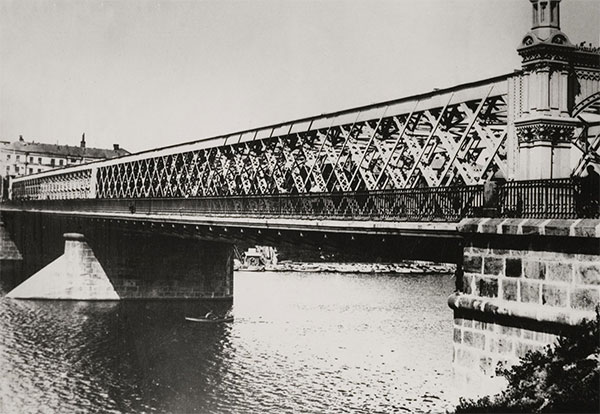 Крымский мост. Фото Н. Грановского (1920-е годы)