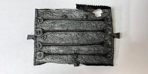 Конская скребница
