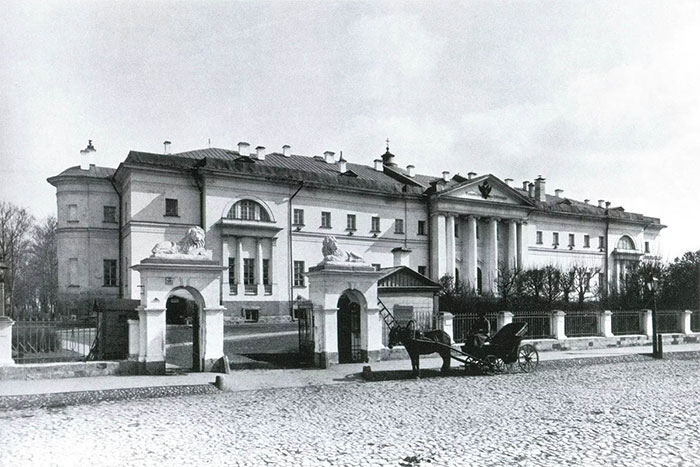Павловская больница в прошлом