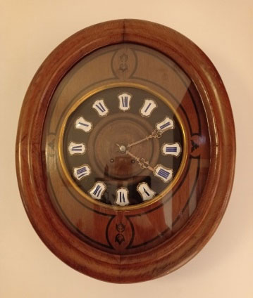 Часы из гостиной в квартире Владимира Высоцкого на Малой Грузинской улице